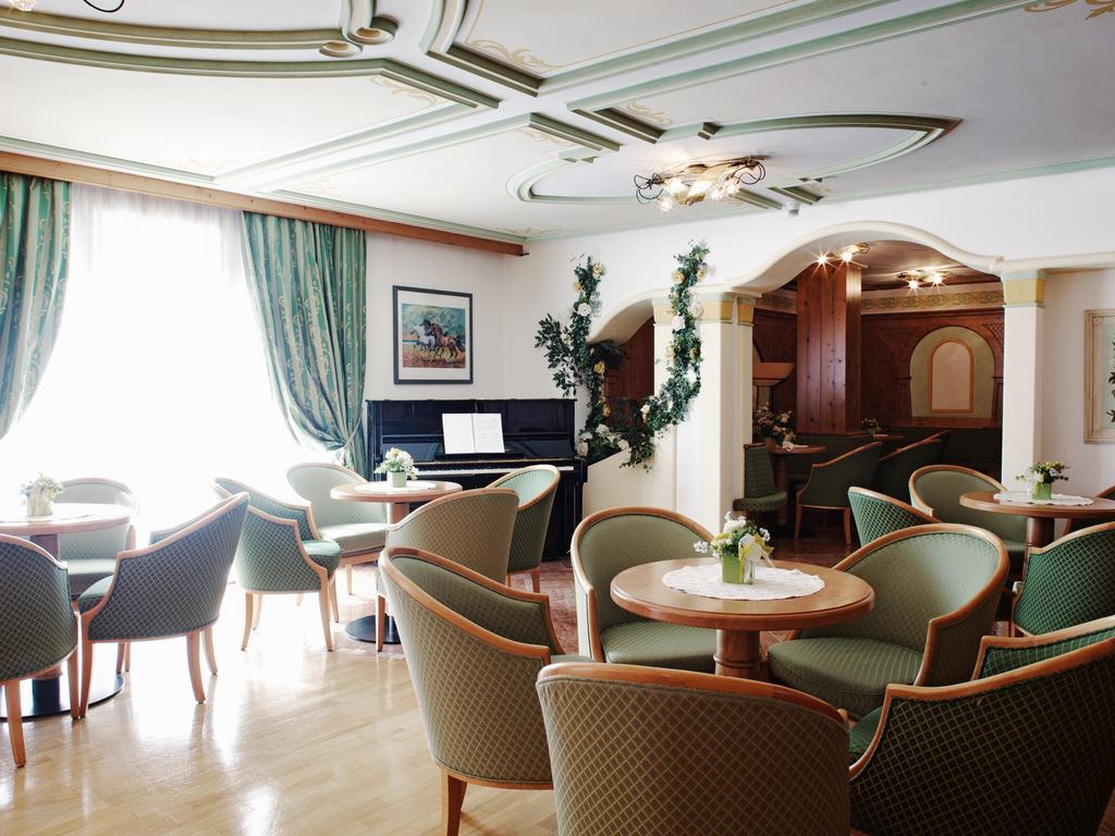 Hotel Domina Parco Dello Stelvio Cogolo Esterno foto